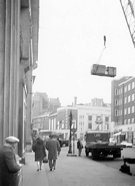 Arrival of LEO III/1 at Hartree House, (Above Whitely's Store, Queensway) - 1962 (In the days before many health and safety rules