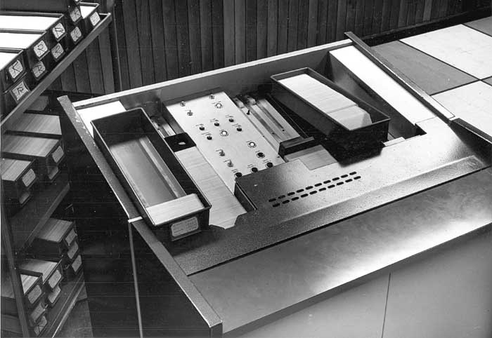 Uptime 40column card reader, (telephone call ticket cards). (III/90)