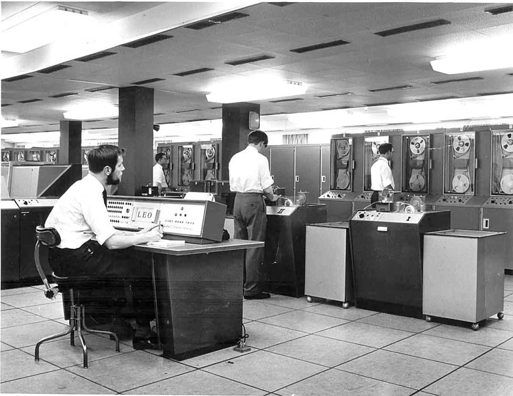 Engineer Mike Millgate at an unknown machine