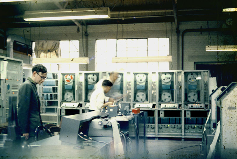 Paul Leek commissioning an early Leo III at Minerva Road.